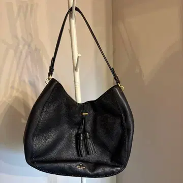 [새상품급] Kate Spade 블랙 가죽 숄더백