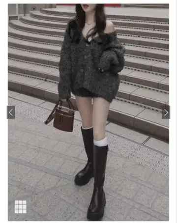 퍼 소재 가디건과 숏팬츠 세트 차콜