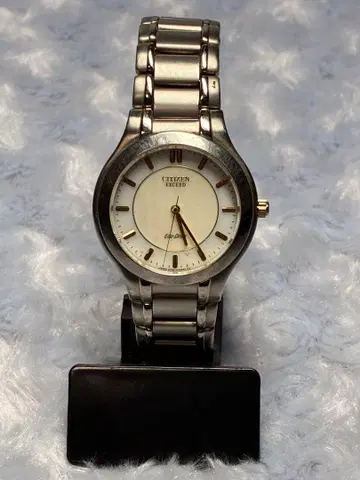 시티즌 엑시드 에코 드라이브 티타늄 솔라 손목시계