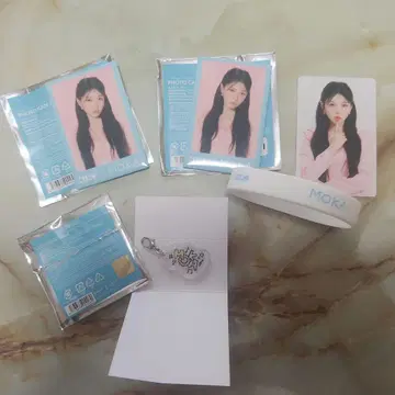 ILLIT Glitter Day in JAPAN 굿즈 MOKA