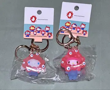 산리오 미야쿠미야쿠 아크릴 키링 2개 세트