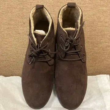 다크 브라운 어그 부츠