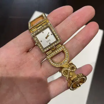 D&G 골드 팔찌 시계