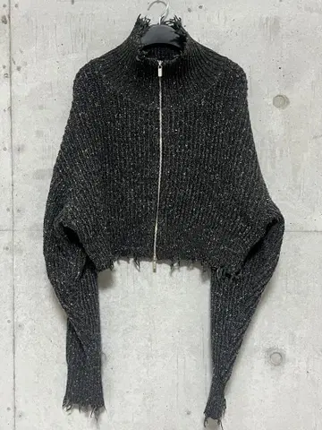 집업 프린지 리브 니트 크롭 기장