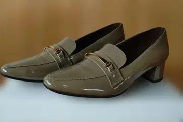 히미코 비트 로퍼 22cm