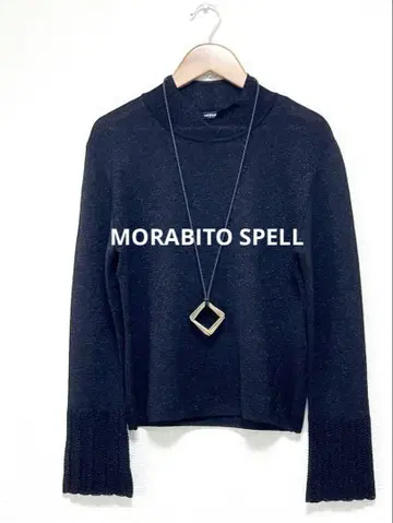 새상품 64,900엔 MORABITO SPELL/블랙 라메 니트 풀오버