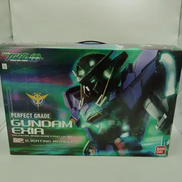 반다이 GUNDAM EXIA [LIGHTING MODEL] PG