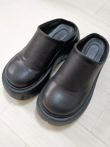 차오패닉 티피 통굽 밑창 사보 블랙