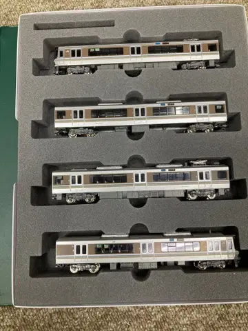 KATO 223계 2000번대 N게이지 4량 세트