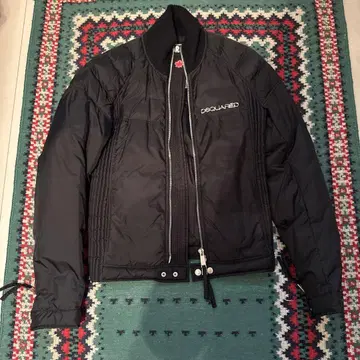 DSQUARED2 블랙 다운 자켓 사이즈 48