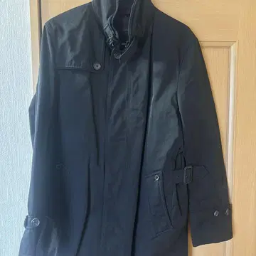 D'URBAN 블랙 트렌치코트