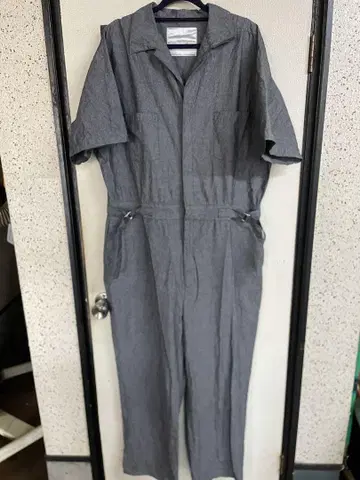 그레이 반팔 오버롤