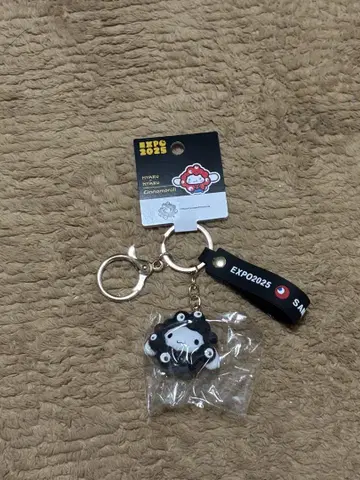 미개봉 새상품 시나몬 롤 블랙 미야쿠미야쿠 키링 산리오