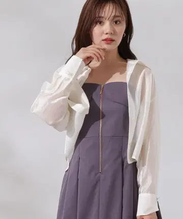 새상품 프로포션 바디 드레싱 숏 시어 셔츠