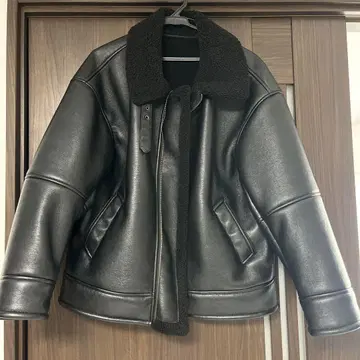 MACHATT 보아 카라 부착 숏 자켓 F 사이즈