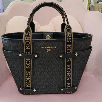 컨디션 최상!!! MICHAEL KORS 로고 토트백 블랙 1회 사용