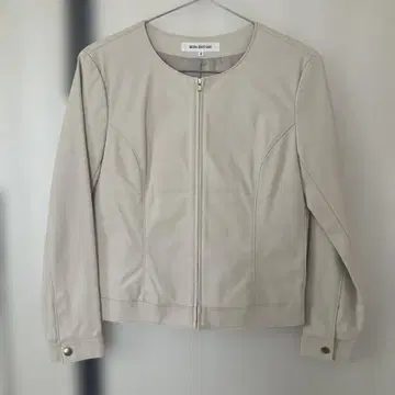 NATURAL BEAUTY BASIC 베이지 가죽 노카라 자켓