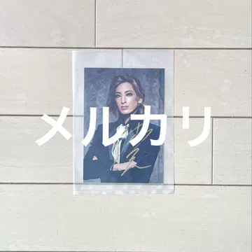 다카라즈카 유즈카 레이 사인 포함 사진
