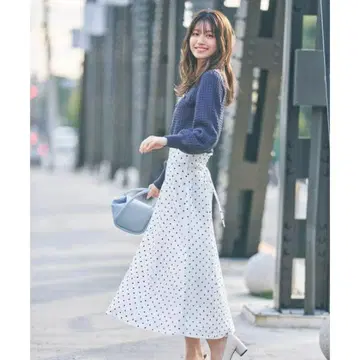 도트 내로우 스커트 프로포션 바디 드레싱 PROPORTION