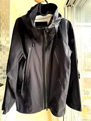 DESCENTE ALLTERRAIN 클레어스 M 사이즈 올터레인