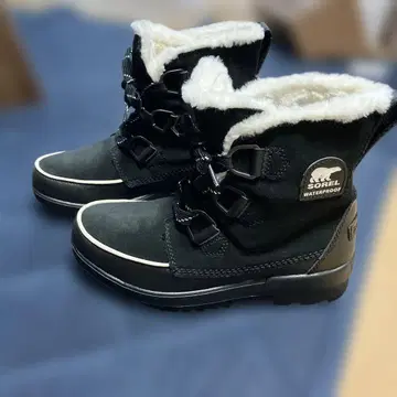 SOREL 블랙 방수 부츠 8.5