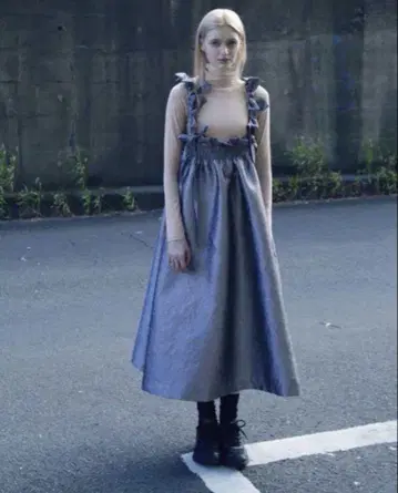 Bibiy. MIMIRIBBON SKIRT 그레이