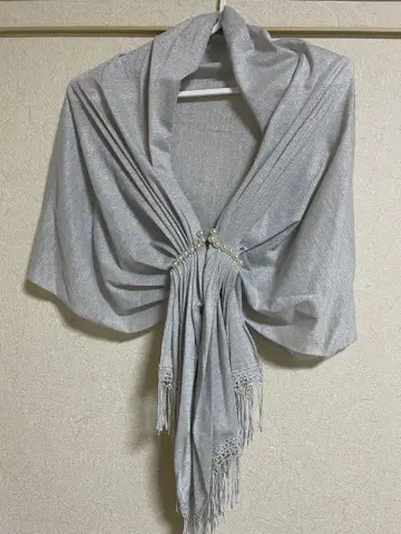실버 프린지 부착 케이프