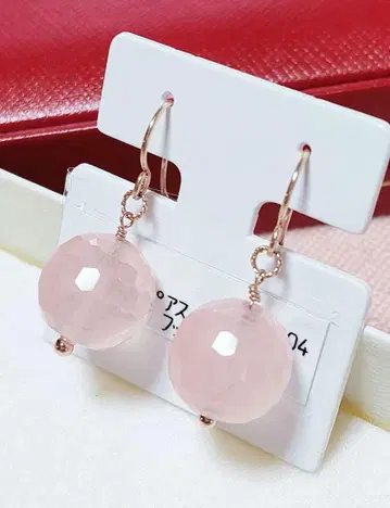 미사용품 k10 천연 로즈쿼츠 귀걸이