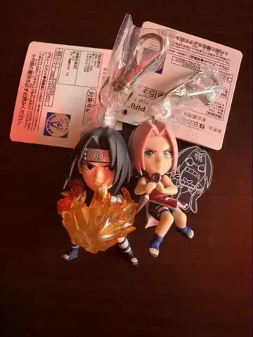 NARUTO -나루토- 피규어 키링 ~우치하 사스케 하루노 사쿠라~