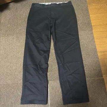 Dickies 블랙 치노 팬츠