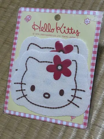 산리오 헬로키티 무릎 보호대 와펜