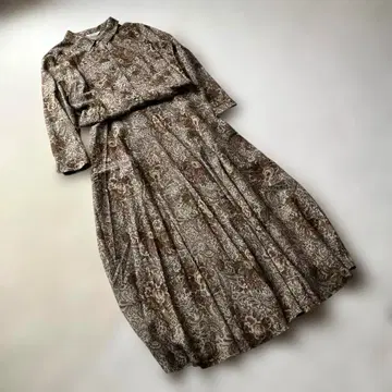 [ 가격 인하 ] 로이스크레용 투피스