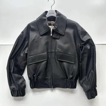 미사용 새상품 leinwande 가죽 자켓