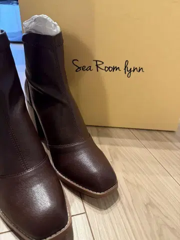미사용 새상품! Sea Room lynn 브라운 숏부츠