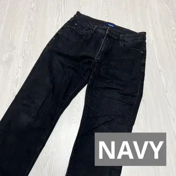 NAVY 블랙 스트레이트 데님 팬츠 30