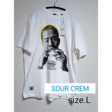 MONICHIKIHOUSE sourcream 화이트 T셔츠 YENTOWN