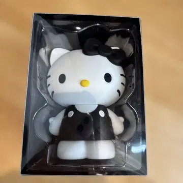 로리즈팜 키티 퀼팅 피규어 블랙
