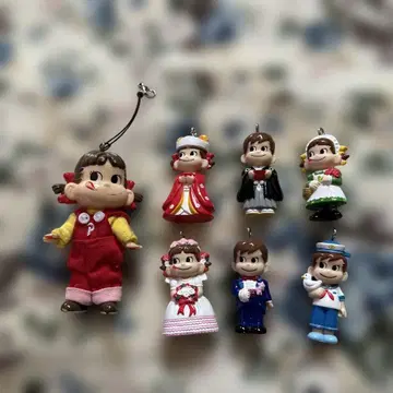 페코짱 인형 키링 체인 포함 8cm 인형과 약 4.5cm 6체