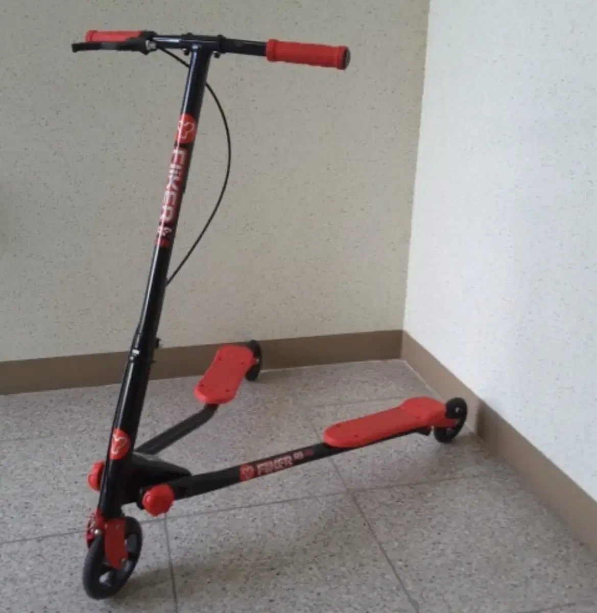 Y Flicker Two-Foot Kickboard