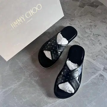 새상품급 지미추 가죽 샌들 37 블랙 스타 스터드 크로스