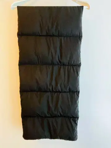 marimekko 블랙 다운 머플러