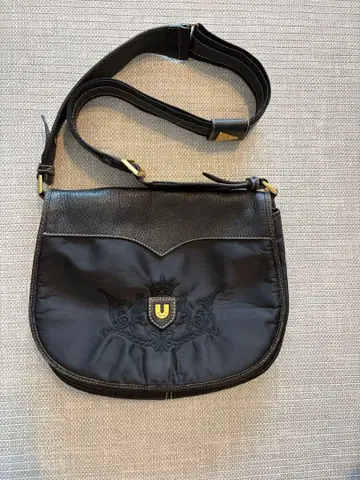 BALLY 천연 가죽 x 나일론 숄더백