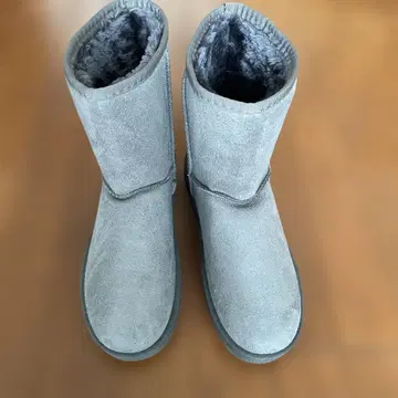 새상품 어그 부츠 통 높이 20cm 어그 부츠 울트라 웜