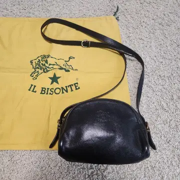 IL BISONTE 하프문 숄더백 블랙 천연 가죽 일비종떼