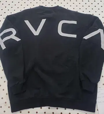 RVCA/루카 2024 가을/겨울 모델 FAKE RVCA CR 맨투맨