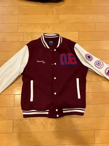 ZARA 바시티 자켓