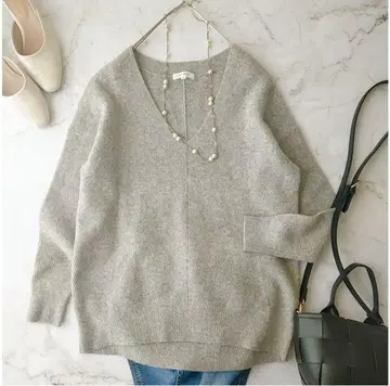 컨디션 최상 플라스테 V넥 울 스웨터 울 캐시미어 100% 그레이 M