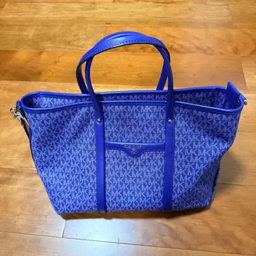 [ MICHAEL KORS ] MK 로고 토트백 블루