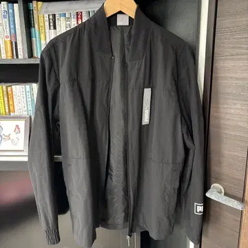 PUMA 블랙 나일론 자켓 L
