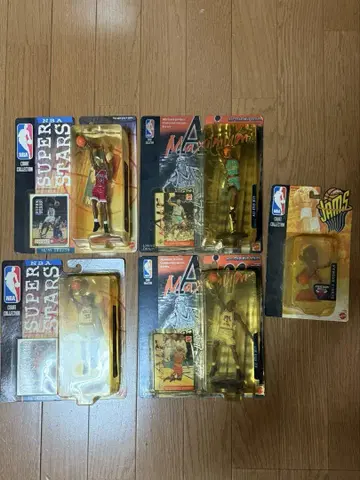 [레어 미개봉] NBA 마이클 조던 (화이트 레드 올스타) + 증정품